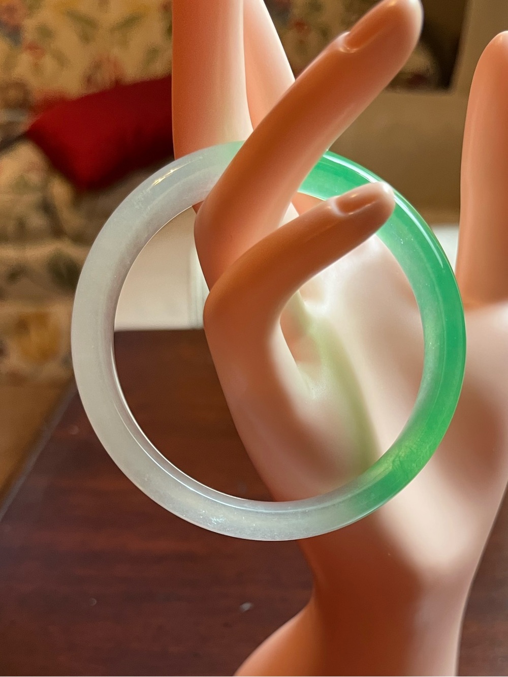 100% Natural Green and White Jade Jadeite Gemstone Bangle Bracelet NEW 236121